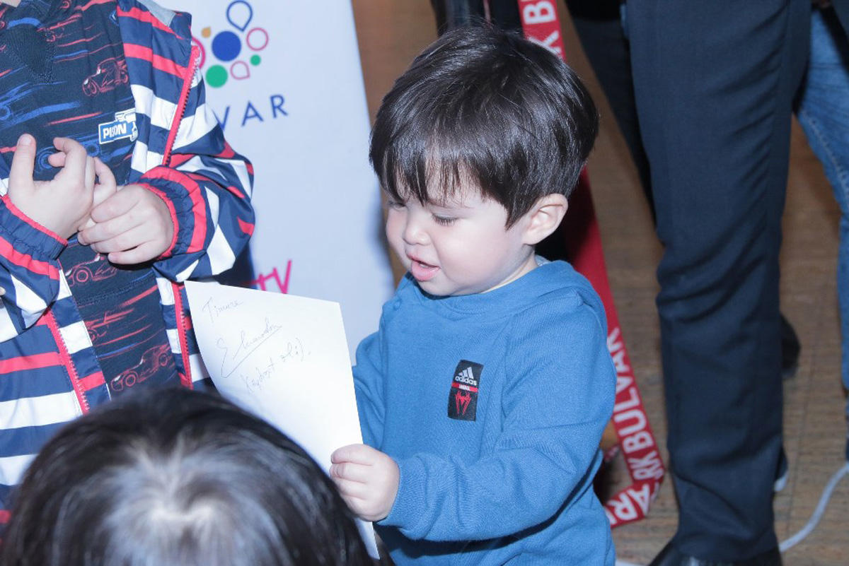 В Баку отметили World Day of Culture: Почитание света и встреча со звездой (ФОТО)