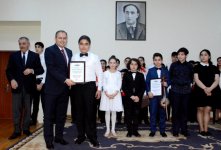 В бакинской школе состоялась концертная программа, посвященная 100-летию АДР (ФОТО)