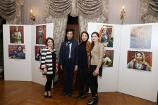 Женская мода и неоклассическая любовь азербайджанцев покорила Тбилиси (ФОТО)