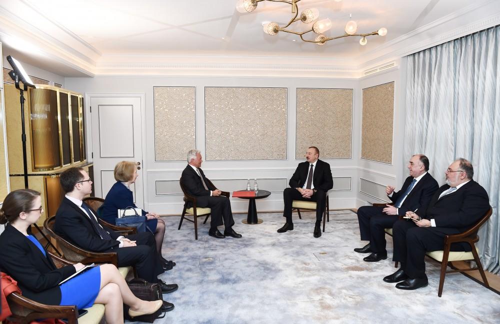 President Aliyev meets UK minister of state Alan Duncan (PHOTO)