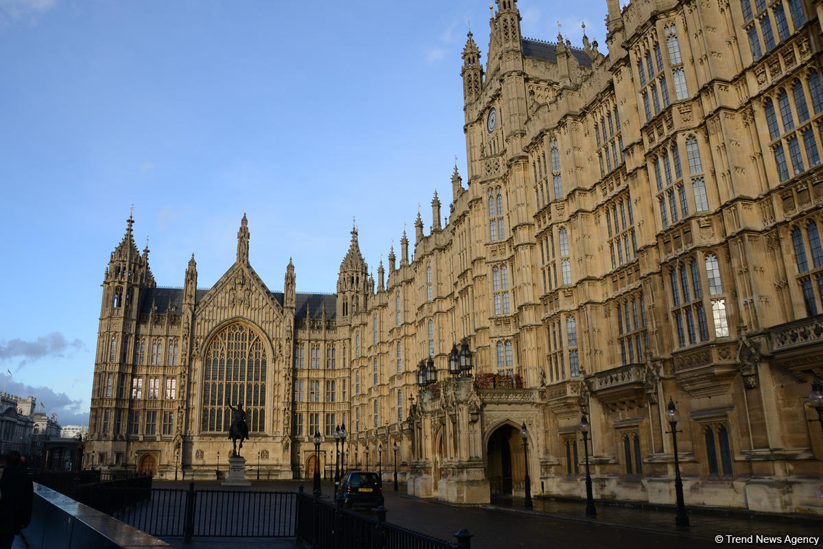 Британия решила ускорить реформы правил надзора за страховщиками после Brexit