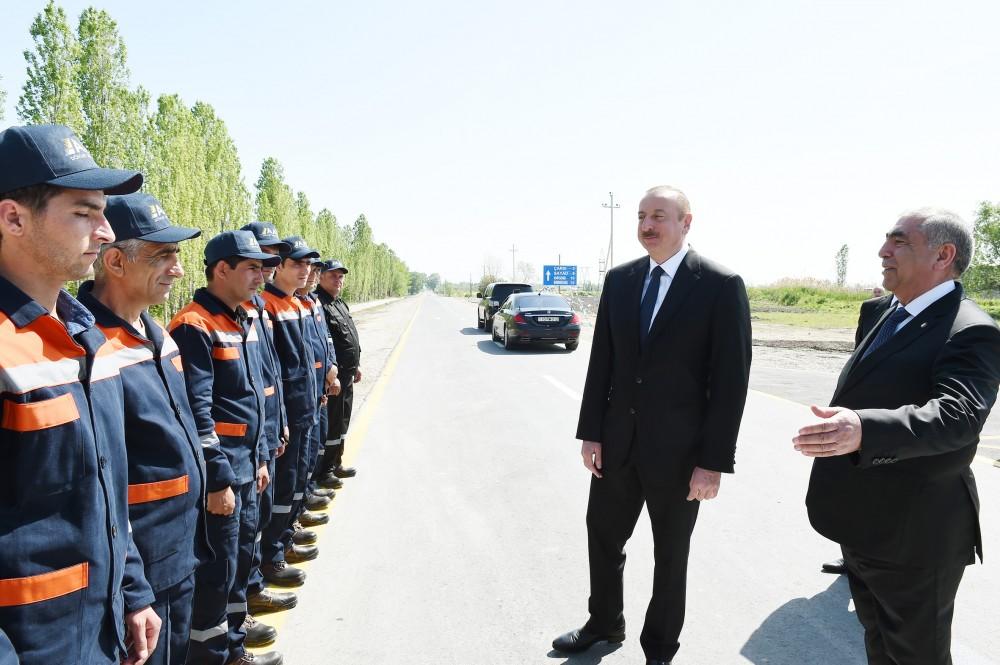 Azerbaijani president inaugurates newly-reconstructed highway in Khachmaz (PHOTO)