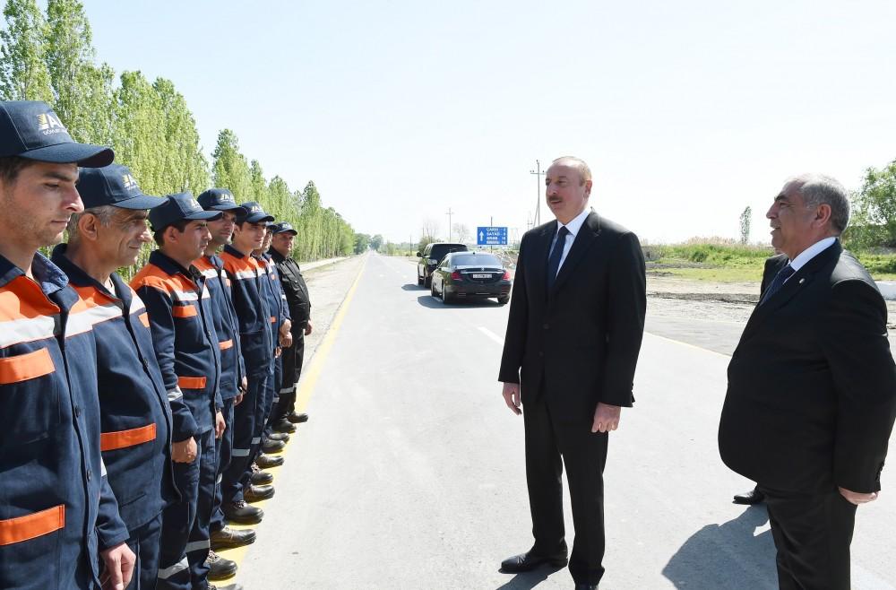 Azerbaijani president inaugurates newly-reconstructed highway in Khachmaz (PHOTO)