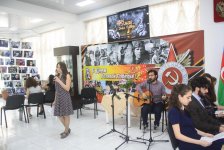 В Баку прошло дружеское чаепитие с участием ветеранов и молодежи (ФОТО)