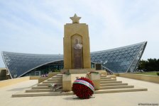 Общественность Азербайджана отмечает День Победы  (ФОТО)