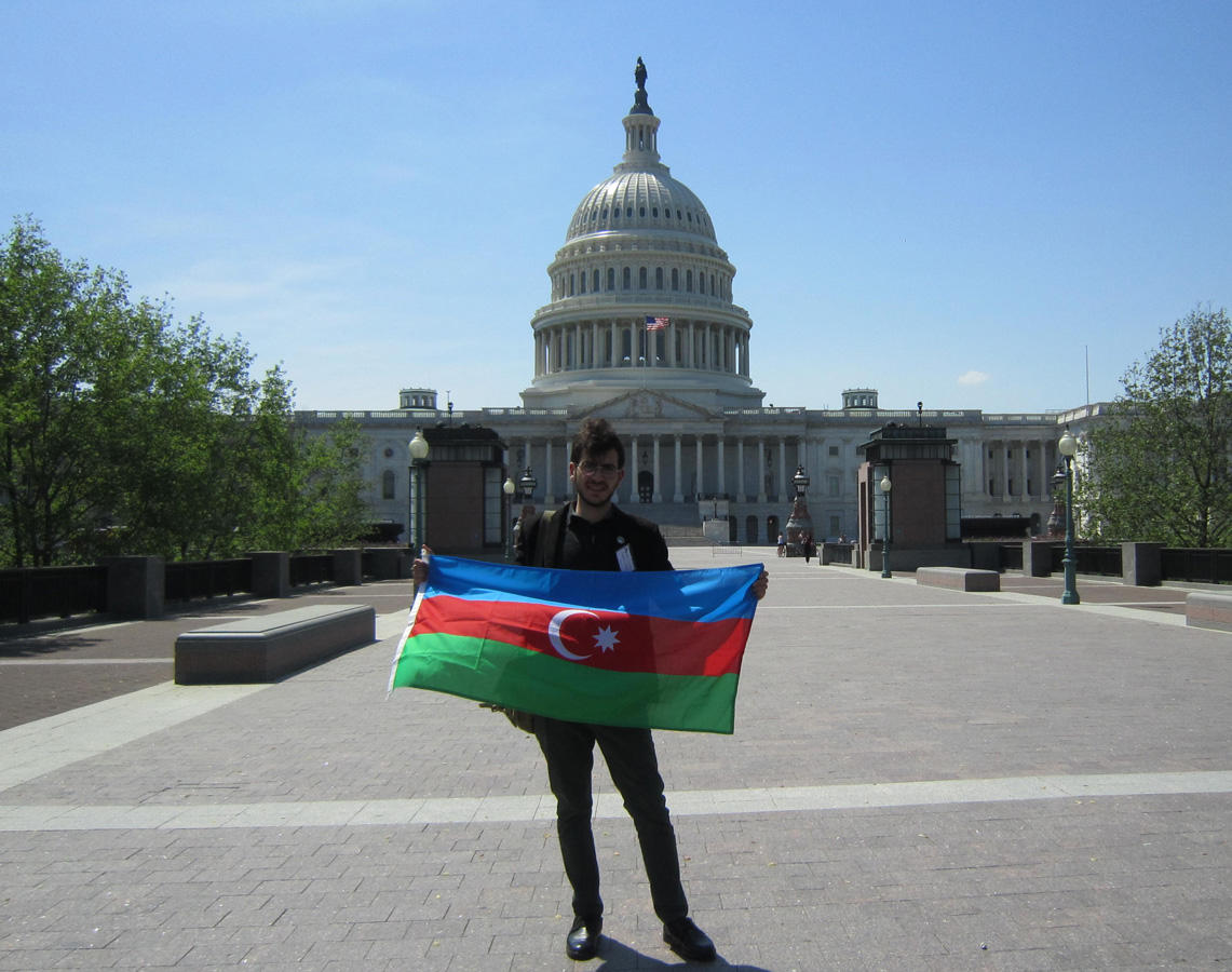 Азербайджанский театр отмечен Конгрессом США (ФОТО)