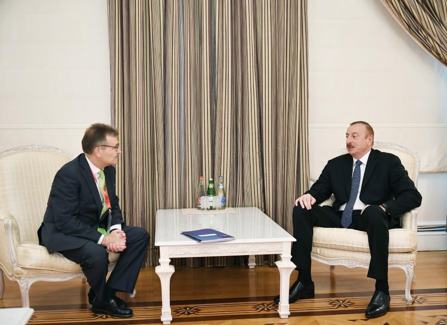 Президент Ильхам Алиев: Азербайджан уже стал одним из международных транспортных центров