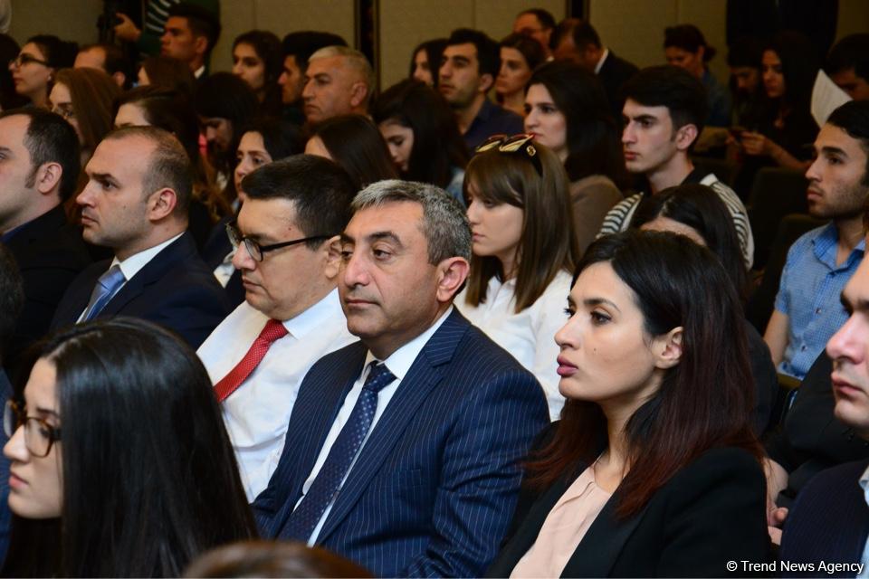 Фарид Джафаров: В основе всех успехов в социально-экономической, культурной и политической сферах Азербайджана стоит мудрая политика Гейдара Алиева  (ФОТО)