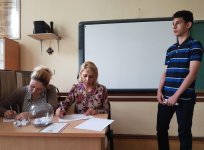 В Баку прошла олимпиада по русскому языку (ФОТО)