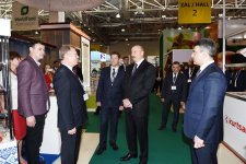 Президент Ильхам Алиев ознакомился с XXIV Азербайджанской международной продовольственной выставкой (ФОТО)