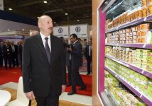 Президент Ильхам Алиев ознакомился с XXIV Азербайджанской международной продовольственной выставкой (ФОТО)