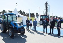 Президент Ильхам Алиев ознакомился с XXIV Азербайджанской международной продовольственной выставкой (ФОТО)