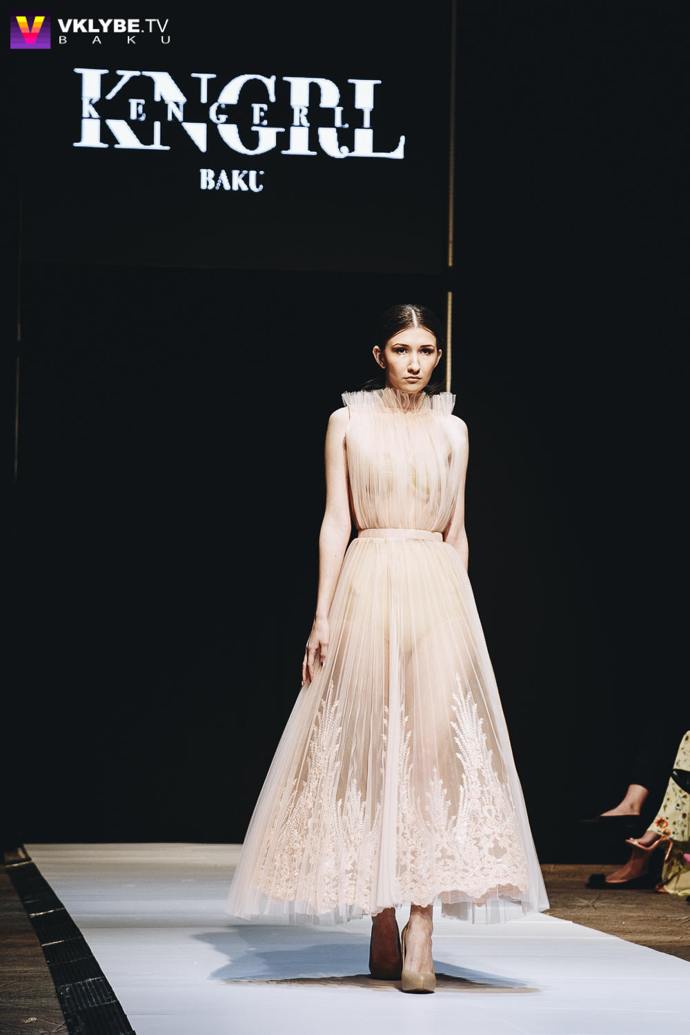 Обзор коллекций первого дня Azerbaijan Fashion Week (ФОТО)