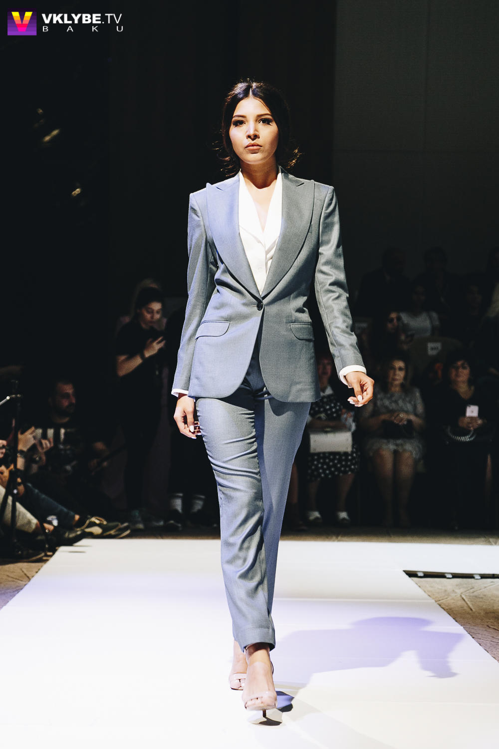 Обзор коллекций первого дня Azerbaijan Fashion Week (ФОТО)