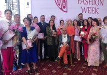 Гюльнара Халилова оценила работы молодых дизайнеров в Казахстане (ФОТО)