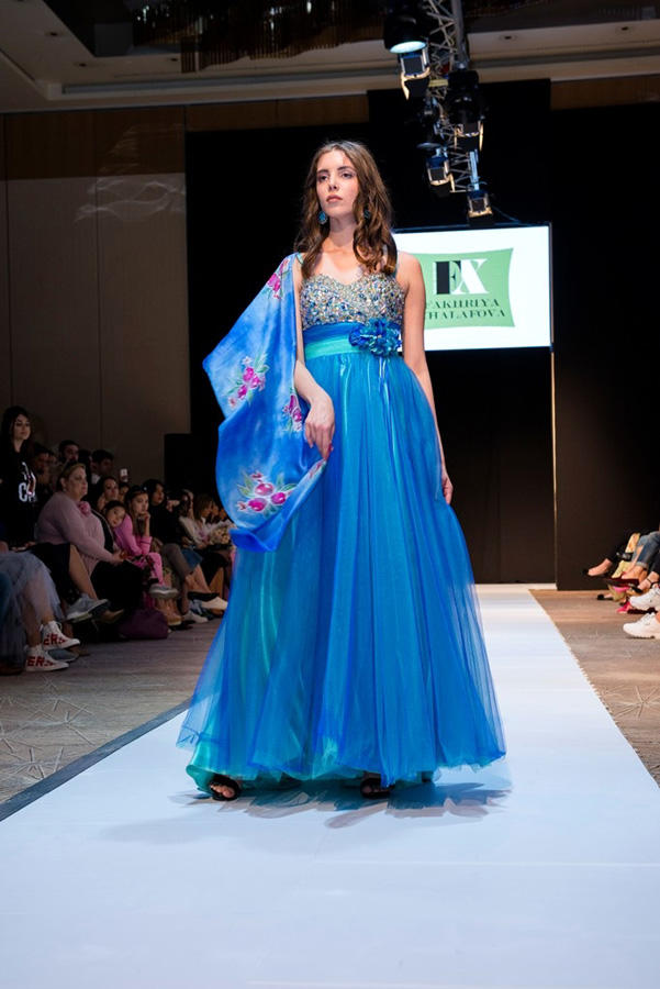 Azerbaijan Fashion Week 2018: Фахрия Халафова представила символ вечный красоты – гранат (ФОТО)