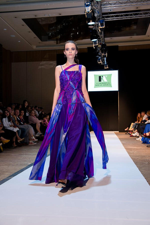 Azerbaijan Fashion Week 2018: Фахрия Халафова представила символ вечный красоты – гранат (ФОТО)