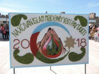 В Нахчыване проходит Фестиваль алычи гёйче (ФОТО)