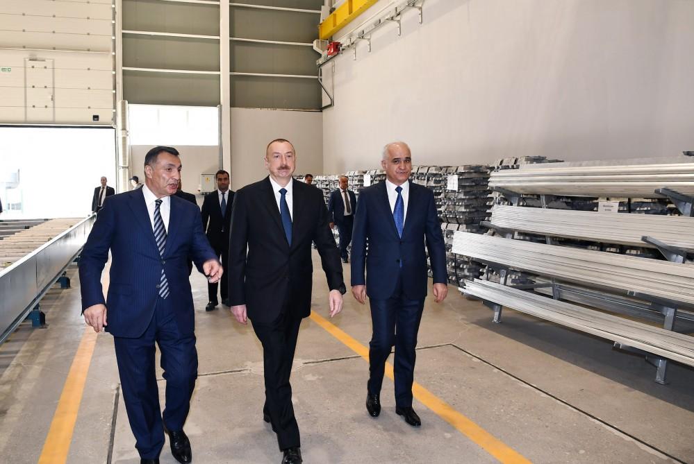 Президент Ильхам Алиев принял участие в открытии завода высоковольтного оборудования в Баку (ФОТО)