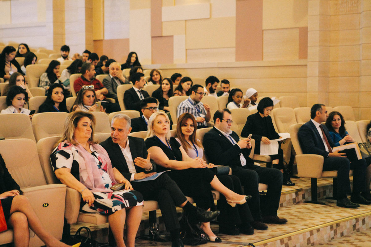 AIESEC in Azerbaijan провела YouthSpeak Forum 2018 (ФОТО)