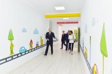 Президент Ильхам Алиев и Первая леди Мехрибан Алиева приняли участие в открытии жилого комплекса «Гобу Парк» для вынужденных переселенцев (ФОТО)