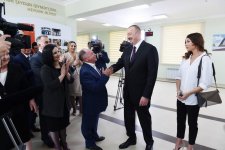Президент Ильхам Алиев и Первая леди Мехрибан Алиева приняли участие в открытии жилого комплекса «Гобу Парк» для вынужденных переселенцев (ФОТО)