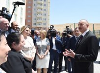 Президент Ильхам Алиев и Первая леди Мехрибан Алиева приняли участие в открытии жилого комплекса «Гобу Парк» для вынужденных переселенцев (ФОТО)