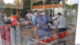 В Баку открылся фирменный магазин китайской компании Xiaomi (ФОТО)