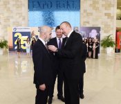 Президент Ильхам Алиев и Первая леди Мехрибан Алиева ознакомились с XXV Международной выставкой "Нефть и газ Каспия" (ФОТО)