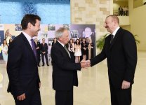Президент Ильхам Алиев и Первая леди Мехрибан Алиева ознакомились с XXV Международной выставкой "Нефть и газ Каспия" (ФОТО)