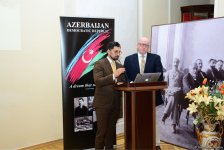 В Баку презентована книга "Azerbaijan Democratic Republic"
