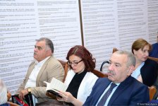 В Баку презентована книга "Azerbaijan Democratic Republic"