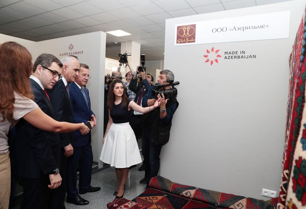 Вице-президент Фонда Гейдара Алиева Лейла Алиева приняла участие в открытии Азербайджанского делового центра в Астрахани (ФОТО)