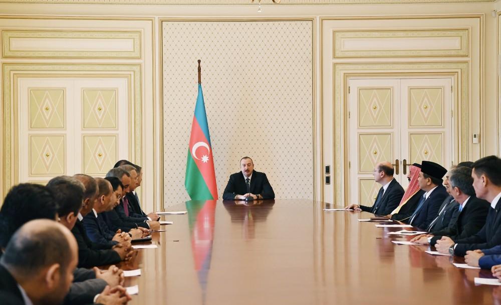 Президент Ильхам Алиев принял послов и руководителей диппредставительств мусульманских стран в Азербайджане (ФОТО)