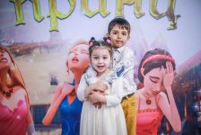 Дети уходили счастливыми: Park Cinema во Flame Towers (ФОТО)
