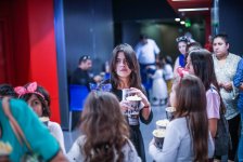 Дети уходили счастливыми: Park Cinema во Flame Towers (ФОТО)