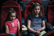 Дети уходили счастливыми: Park Cinema во Flame Towers (ФОТО)