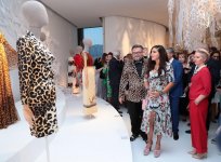 Вице-президент Фонда Гейдара Алиева Лейла Алиева приняла участие в церемонии открытия выставки "Заповедник моды" (ФОТО)