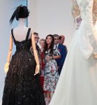 Вице-президент Фонда Гейдара Алиева Лейла Алиева приняла участие в церемонии открытия выставки "Заповедник моды" (ФОТО)