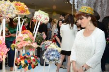 Вице-президент Фонда Гейдара Алиева Лейла Алиева приняла участие в церемонии открытия выставки "Заповедник моды" (ФОТО)