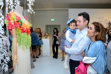 Вице-президент Фонда Гейдара Алиева Лейла Алиева приняла участие в церемонии открытия выставки "Заповедник моды" (ФОТО)