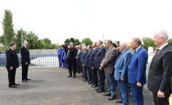 Президент Ильхам Алиев принял участие в открытии установки магистрального канала Шамкир-Самух-Геранбой на пересечении с Шелковым путем  (ФОТО)