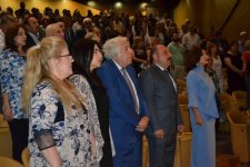 В Баку прошла церемония вручения премии в честь Дня поэтов (ФОТО)
