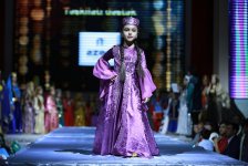 Лето в Баку – дефиле в авангардном, вечернем и национальном стиле (ФОТО)