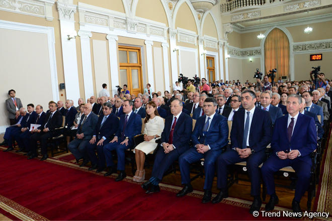 Академия наук Азербайджана избирает президента и вице-президентов (ФОТО)