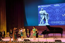 В Баку торжественно отметили 120-летие Бюльбюля (ФОТО)
