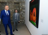 В Галерее YAY открылась групповая выставка “Телесные пейзажи” (ФОТО)