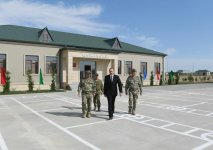 Президент Азербайджана Ильхам Алиев принял участие в открытии N-ской воинской части минобороны (ФОТО)