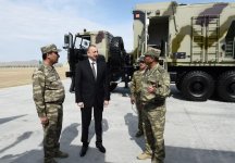 Президент Азербайджана Ильхам Алиев принял участие в открытии N-ской воинской части минобороны (ФОТО)
