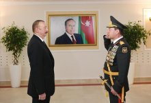 Президент Ильхам Алиев и Первая леди Мехрибан Алиева наблюдали военный парад по случаю 100-летия создания ВС Азербайджана (ФОТО/ВИДЕО)